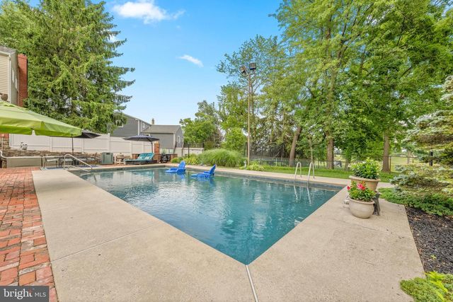 217 HEMLOCK LN, Springfield, PA 19064