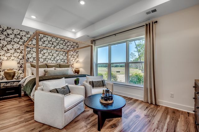 46 Northbrook Dr, Murrells Inlet, SC 29576