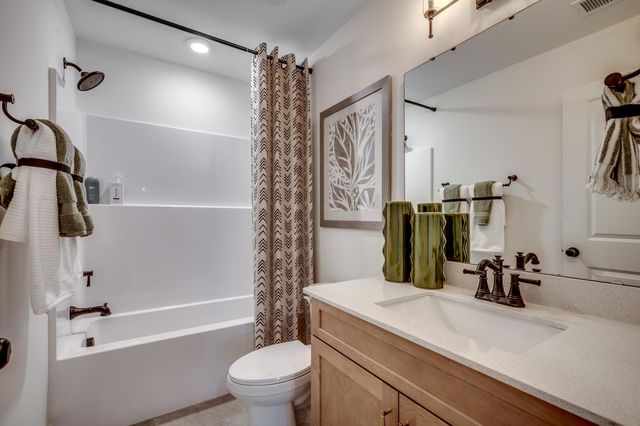 46 Northbrook Dr, Murrells Inlet, SC 29576