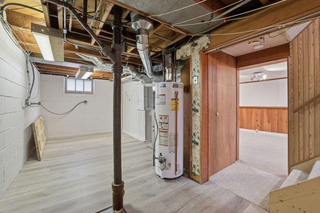 5256 Girard Avenue N, Minneapolis, MN 55430