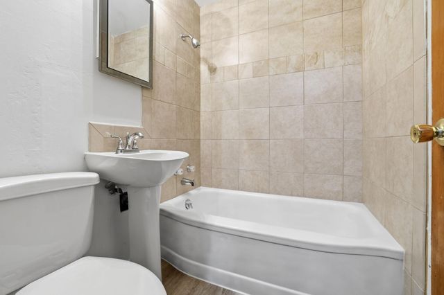 5256 Girard Avenue N, Minneapolis, MN 55430