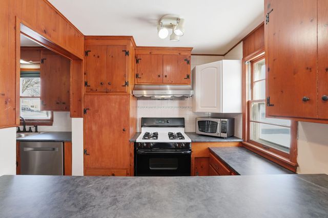 5256 Girard Avenue N, Minneapolis, MN 55430