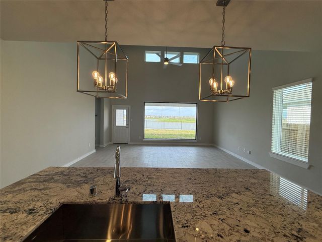 8726 Mallow Rose Way, Rosharon, TX 77583