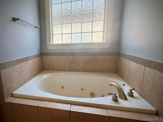 5812 Lotus Circle, Montgomery, AL 36116