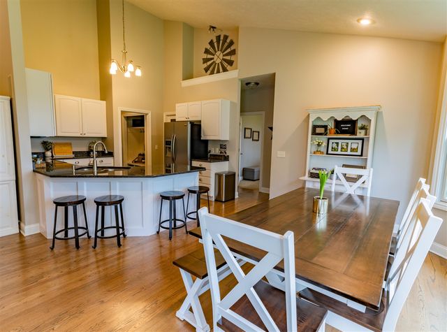 49200 Churchill Street, Mattawan, MI 49071