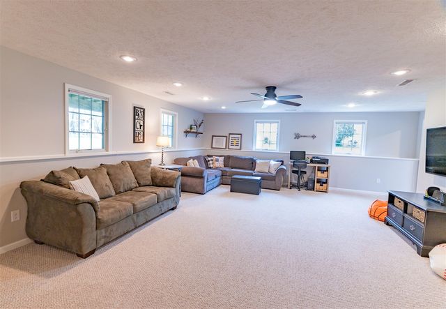 49200 Churchill Street, Mattawan, MI 49071