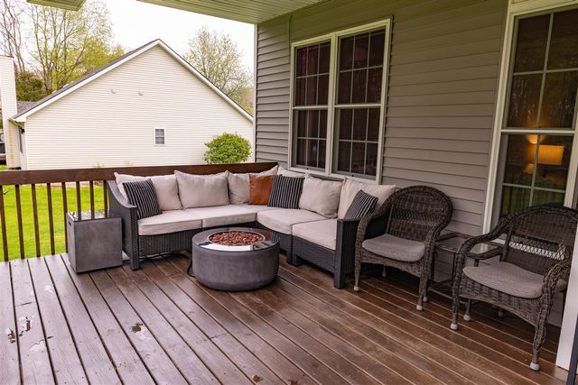 49200 Churchill Street, Mattawan, MI 49071