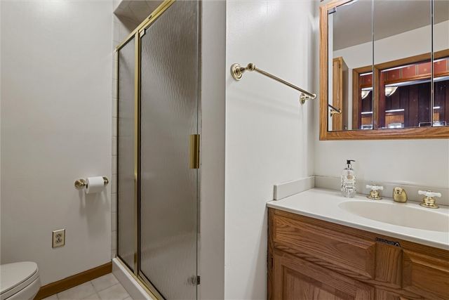 121 Brewer Rd, Clinton Twp, PA 16056