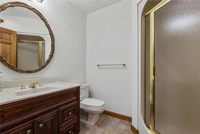 121 Brewer Rd, Clinton Twp, PA 16056