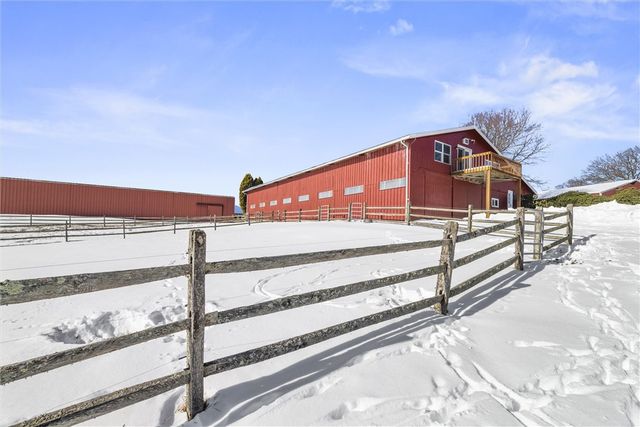 121 Brewer Rd, Clinton Twp, PA 16056