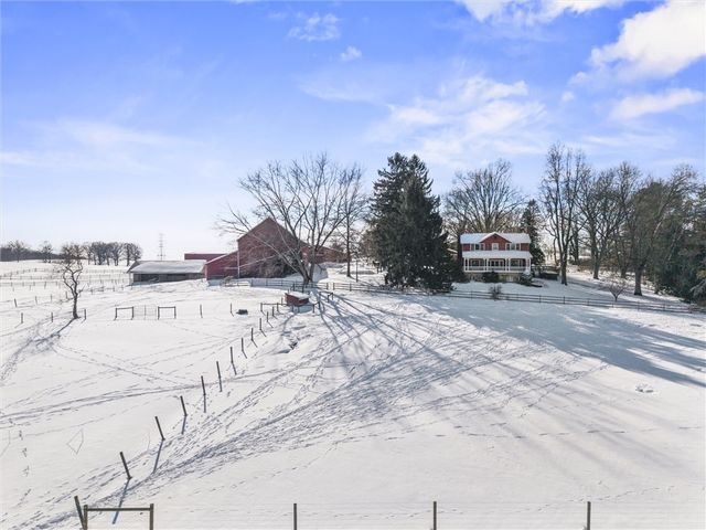 121 Brewer Rd, Clinton Twp, PA 16056