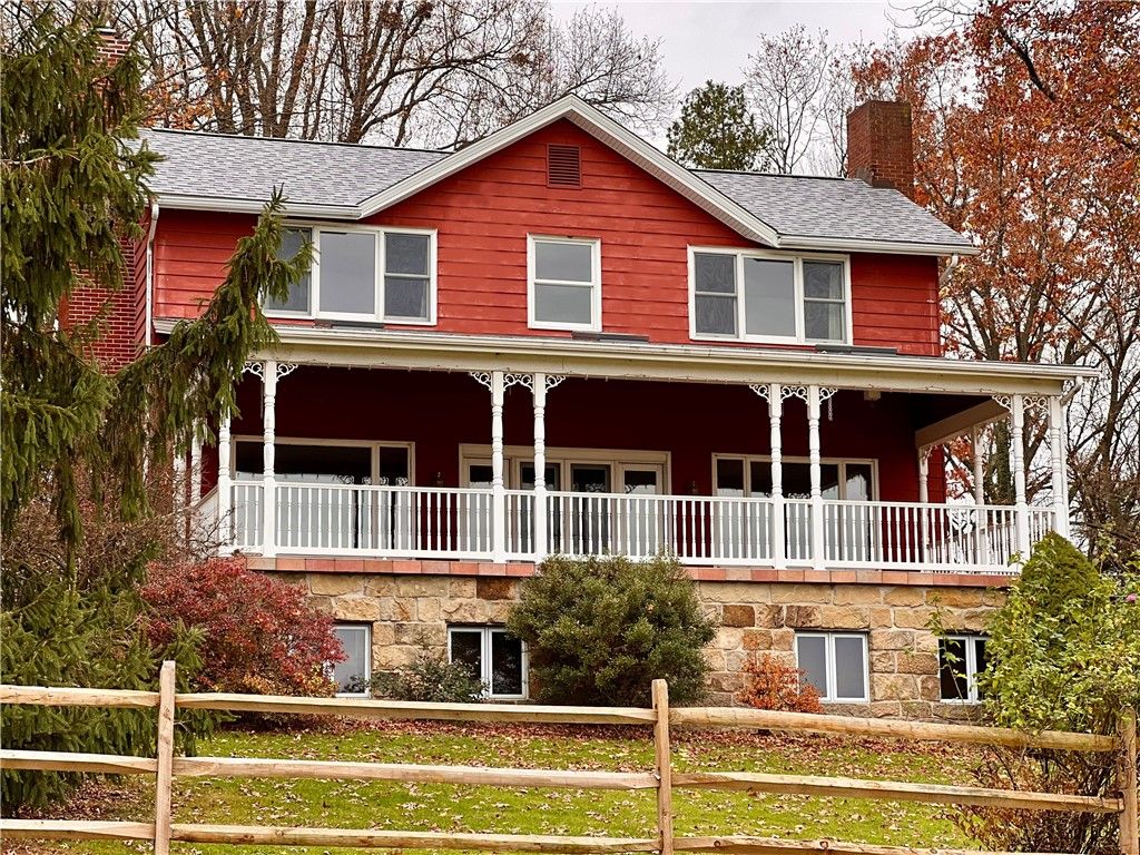 121 Brewer Rd, Clinton Twp, PA 16056