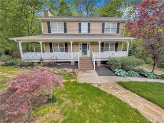 4891 Raven NE Place, Marietta, GA 30066