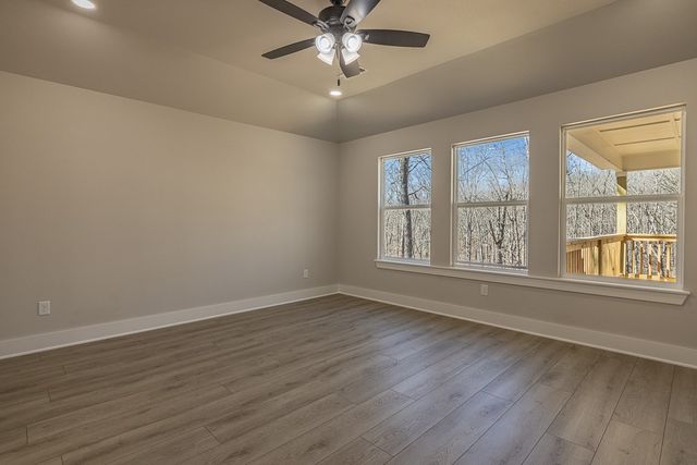 183 Madison County 1275, Huntsville, AR 72740