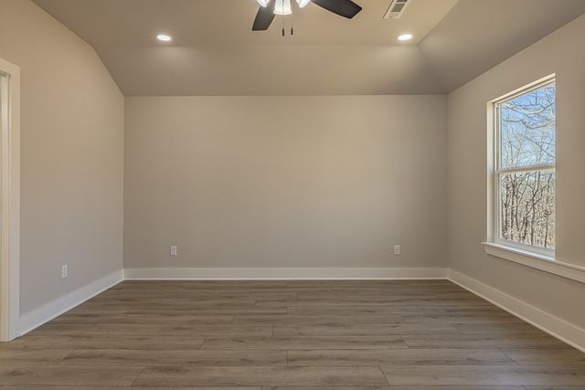 183 Madison County 1275, Huntsville, AR 72740