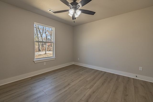 183 Madison County 1275, Huntsville, AR 72740