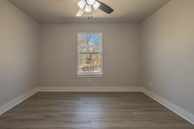 183 Madison County 1275, Huntsville, AR 72740