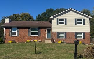 114 Orchard Valley Cir, Hendersonville, TN 37075
