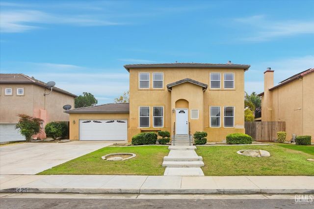 423 Rian Noelle, Bakersfield, CA 93308