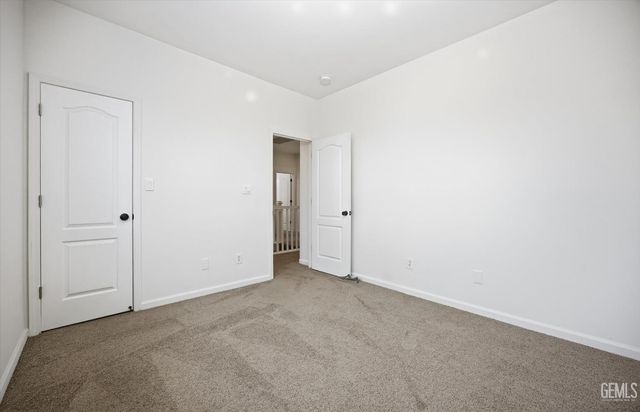 423 Rian Noelle, Bakersfield, CA 93308