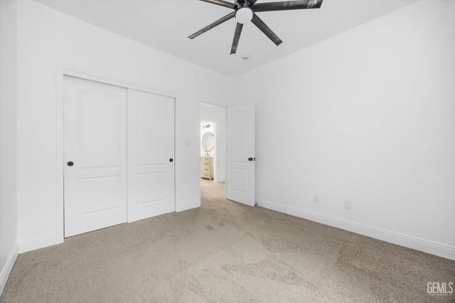 423 Rian Noelle, Bakersfield, CA 93308