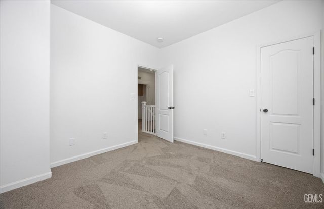 423 Rian Noelle, Bakersfield, CA 93308