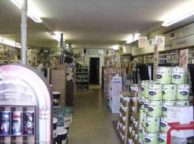 5845 Beech Daly Road, Taylor, MI 48180