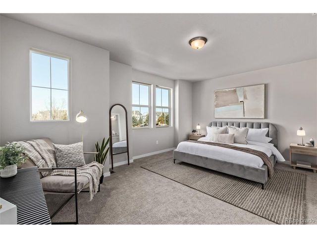 2879 E 103rd Dr, Thornton, CO 80229