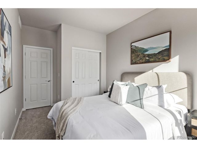 2879 E 103rd Dr, Thornton, CO 80229