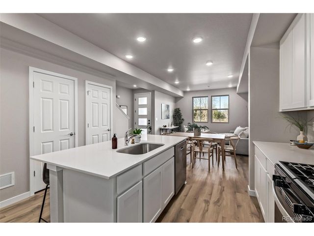 2879 E 103rd Dr, Thornton, CO 80229