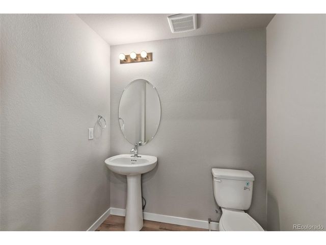 2879 E 103rd Dr, Thornton, CO 80229