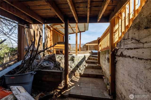 113 Young Street, Grand Coulee, WA 99133