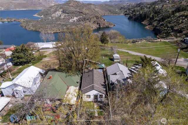 113 Young Street, Grand Coulee, WA 99133