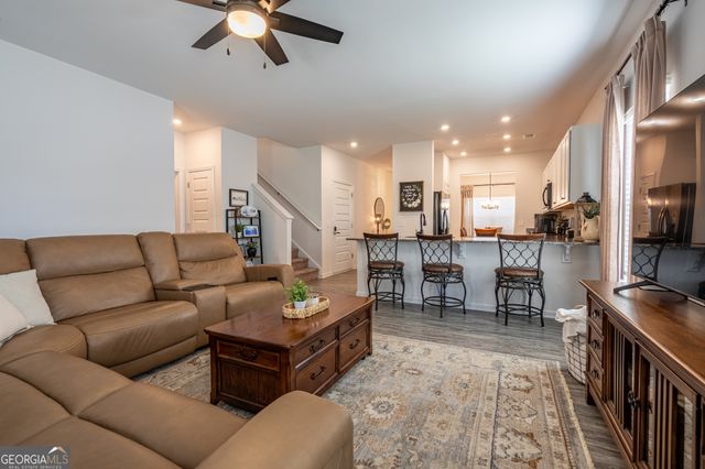 10 Majestic Oaks Way NE, Rome, GA 30165