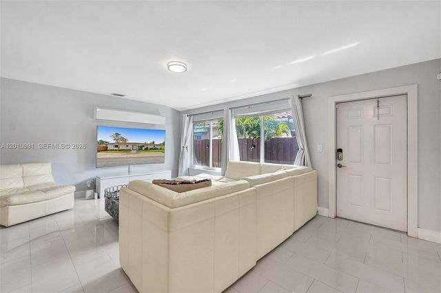 1146 NE 17th Ter 1146, Fort Lauderdale, FL 33304