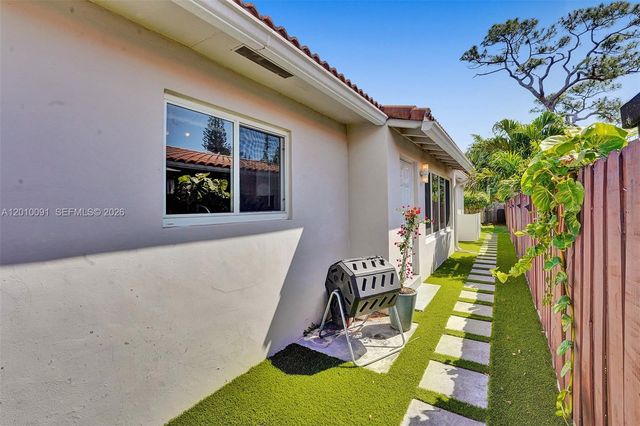 1146 NE 17th Ter 1146, Fort Lauderdale, FL 33304