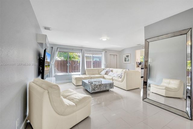 1146 NE 17th Ter 1146, Fort Lauderdale, FL 33304