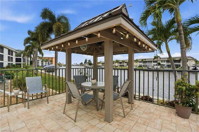 4218 SE 20th PL # D7, Cape Coral, FL 33904