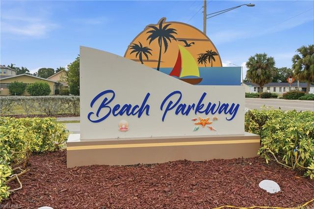 4218 SE 20th PL # D7, Cape Coral, FL 33904