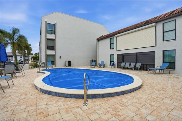 4218 SE 20th PL # D7, Cape Coral, FL 33904