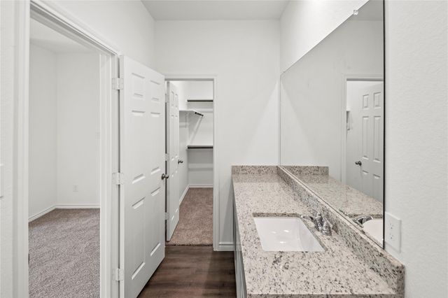 510 Oak Chase Avenue, Dayton, TX 77535