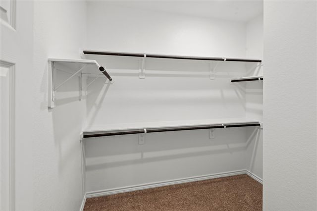 510 Oak Chase Avenue, Dayton, TX 77535