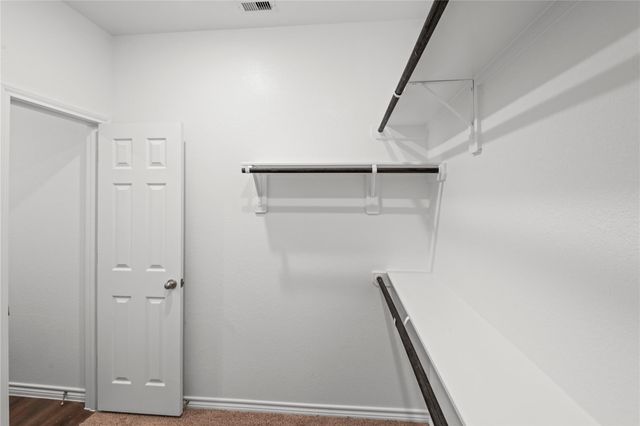 510 Oak Chase Avenue, Dayton, TX 77535