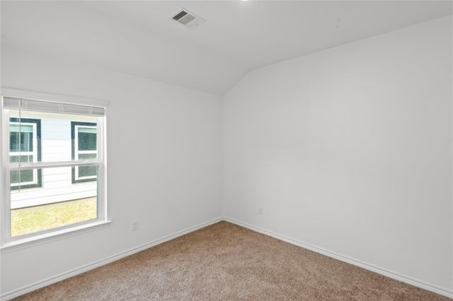 510 Oak Chase Avenue, Dayton, TX 77535