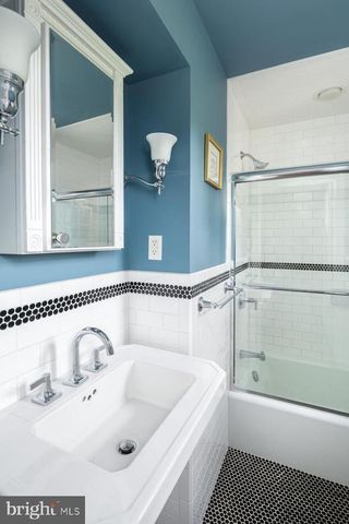 130 DERWEN RD, Bala Cynwyd, PA 19004