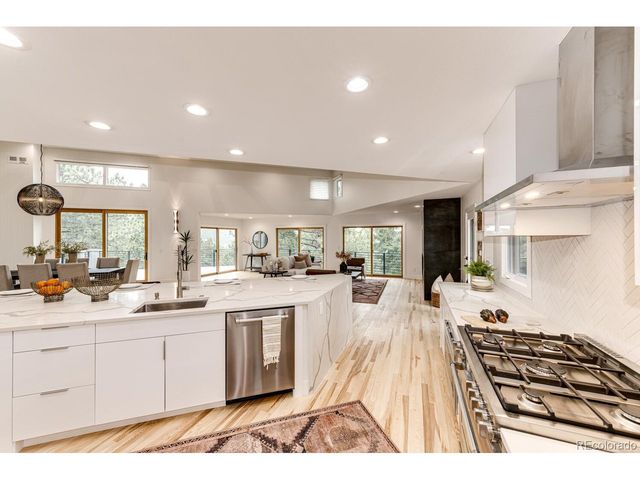 2857 Linden Dr, Boulder, CO 80304