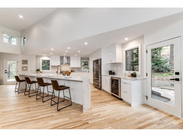 2857 Linden Dr, Boulder, CO 80304