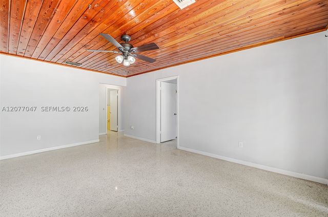 9354 Caribbean Blvd, Cutler Bay, FL 33189