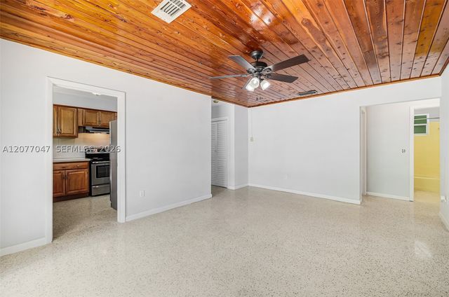 9354 Caribbean Blvd, Cutler Bay, FL 33189