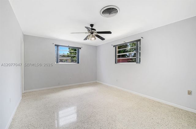 9354 Caribbean Blvd, Cutler Bay, FL 33189
